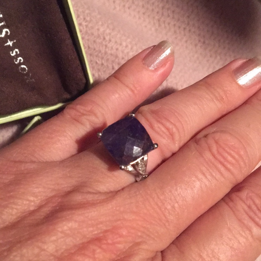 9ct Saphire ( lab created) sterling silver ring